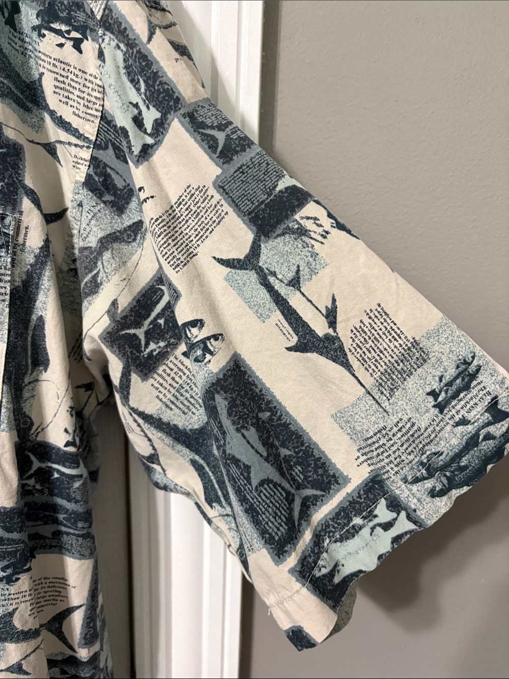 Columbia Beige and Forest Green Short-Sleeve Button-Down Shirt - Picture 4 of 14
